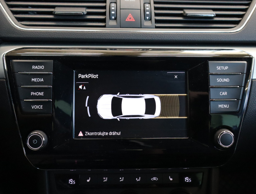 Škoda Superb, 2016