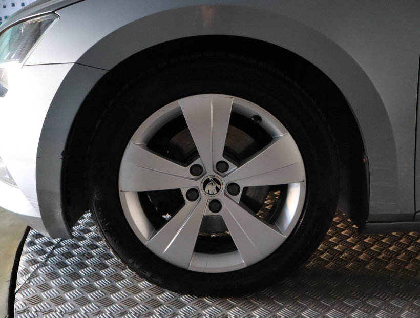 Škoda Superb, 2016