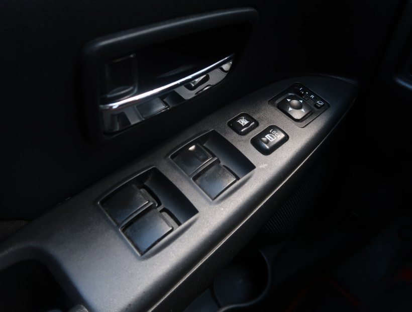 Mitsubishi ASX, 2015