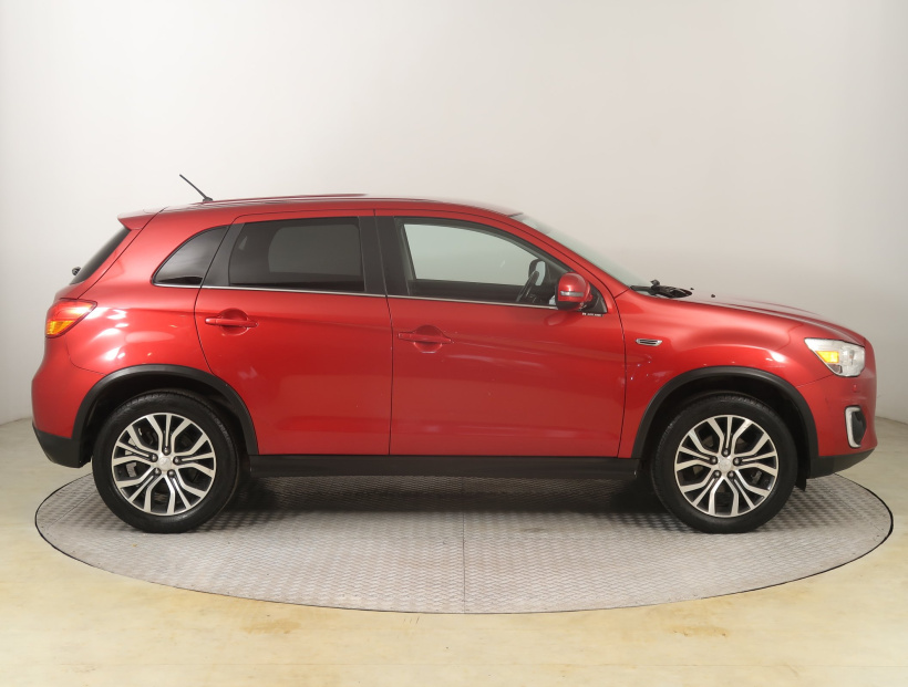 Mitsubishi ASX, 2015