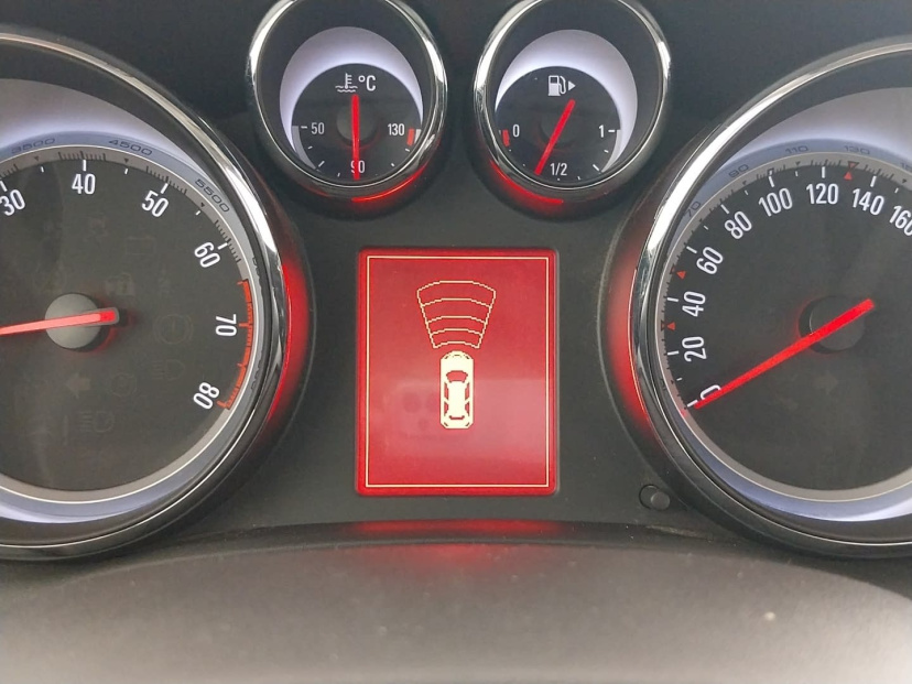 Opel Astra, 2013