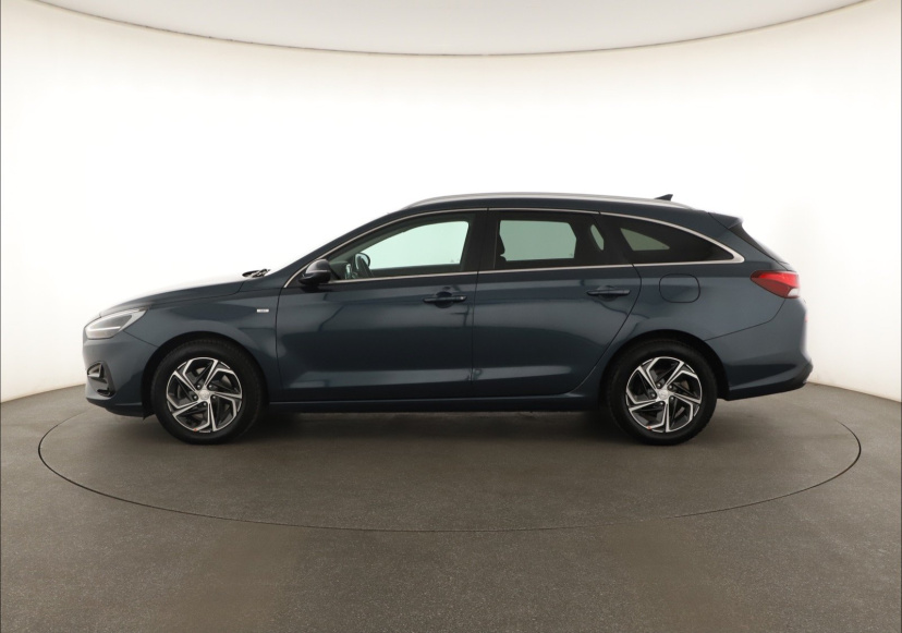 Hyundai i30, 2023