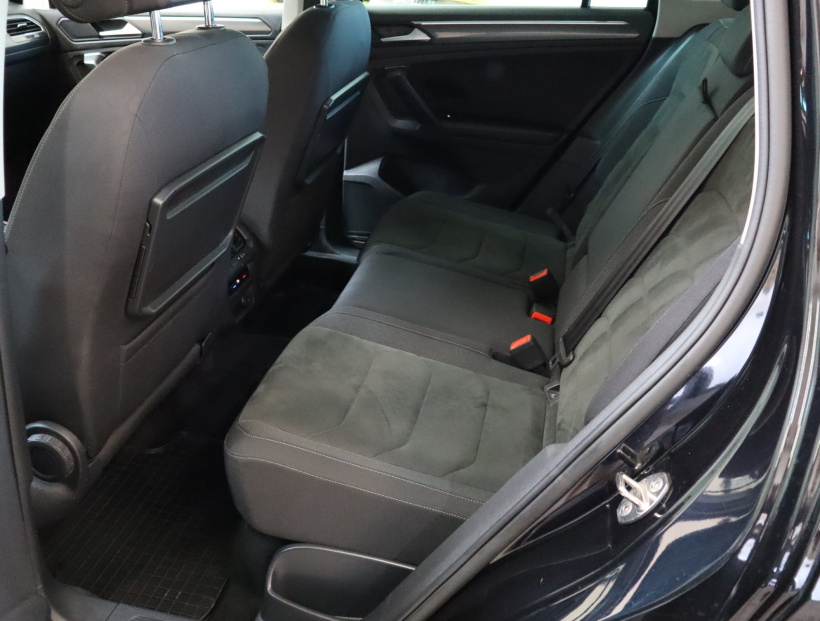 Volkswagen Tiguan, 2019
