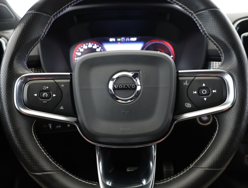 Volvo XC40, 2020