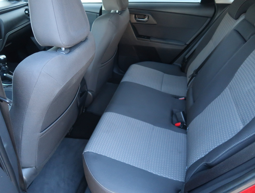 Toyota Auris, 2018