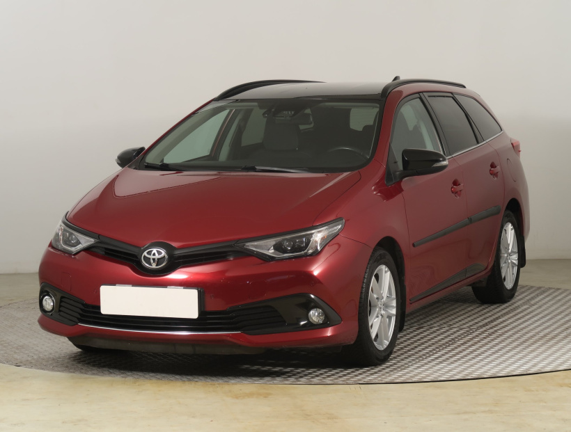 Toyota Auris, 2018