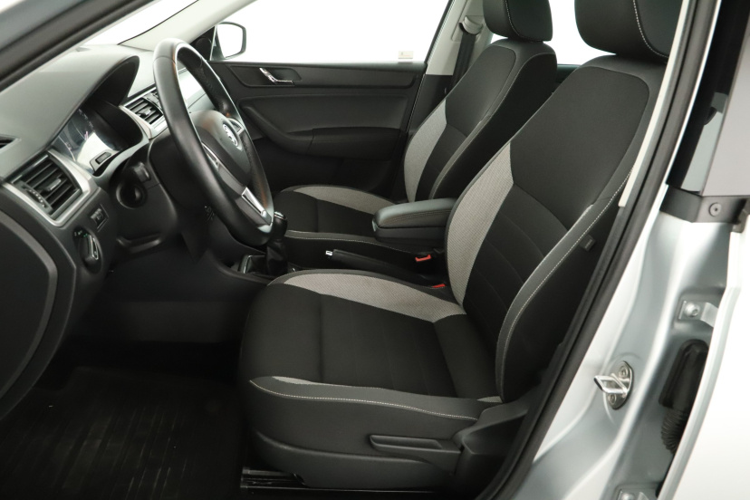 Škoda Rapid Spaceback, 2016
