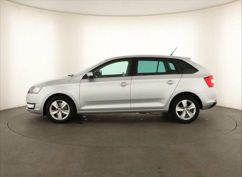 Škoda Rapid Spaceback, 2016