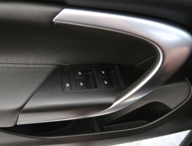 Opel Insignia, 2016