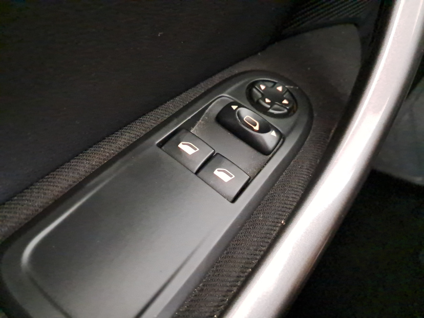 Peugeot 308, 2012