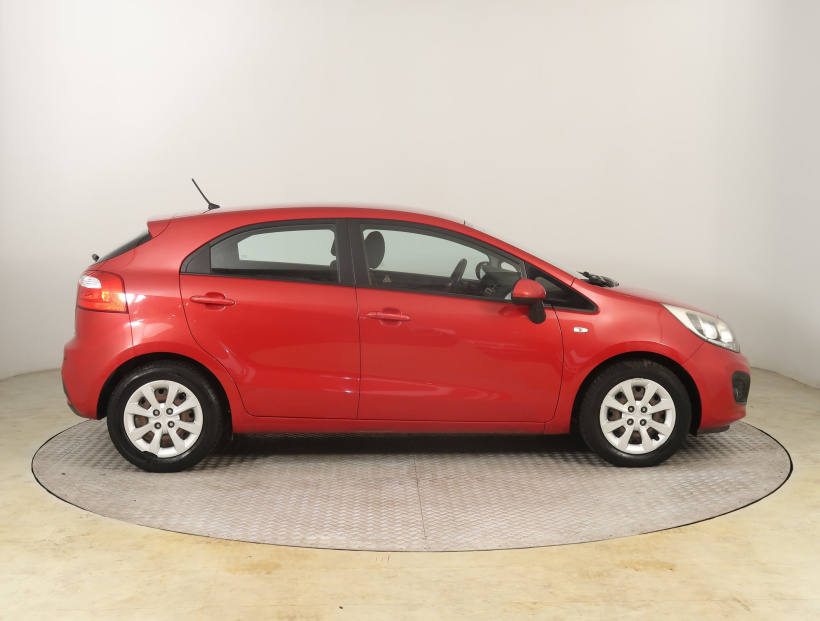 Kia Rio, 2013