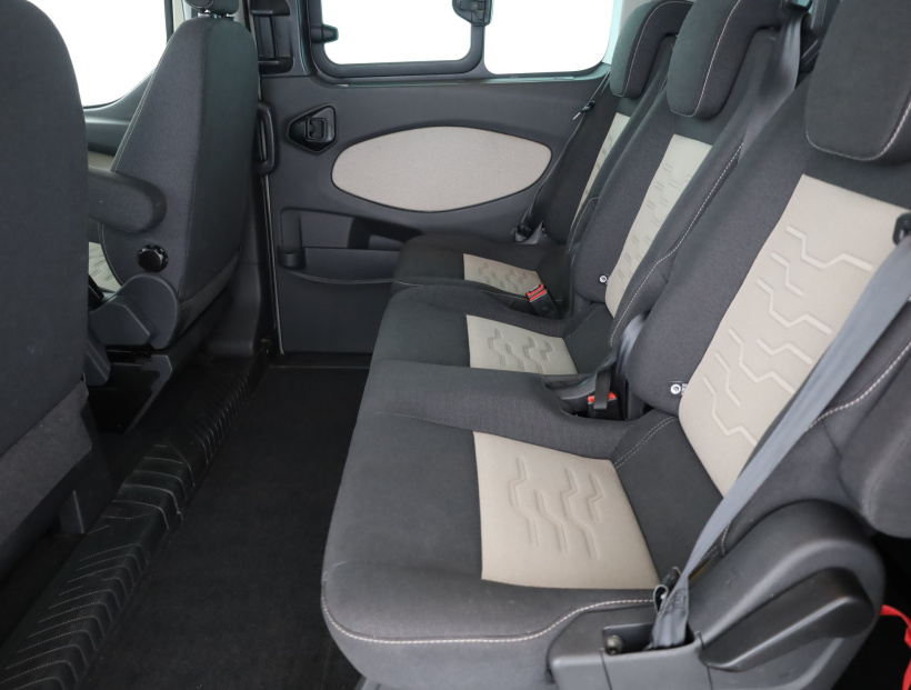 Ford Tourneo Custom, 2013