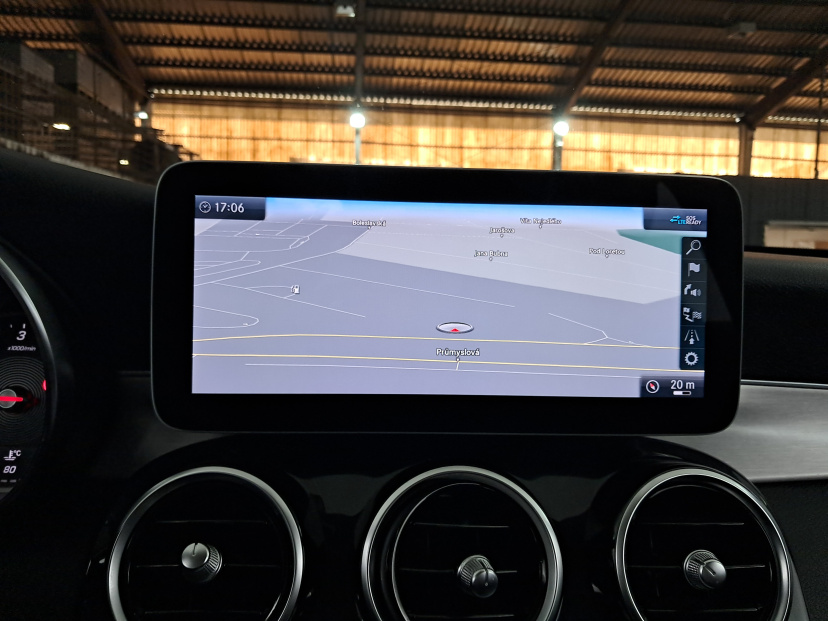 Mercedes-Benz C, 2020
