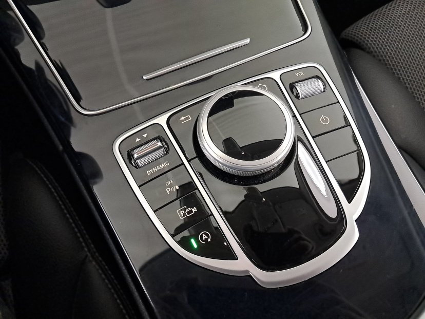 Mercedes-Benz C, 2020