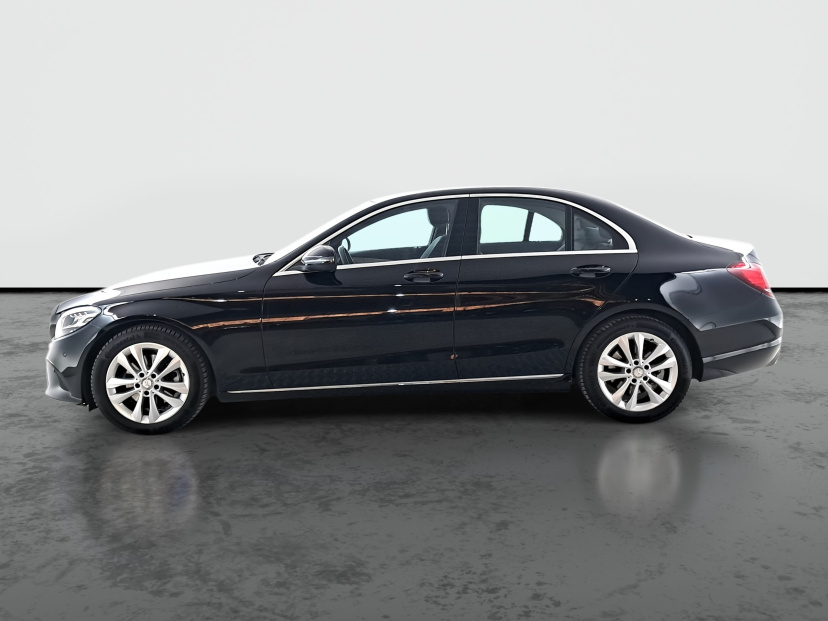 Mercedes-Benz C, 2020