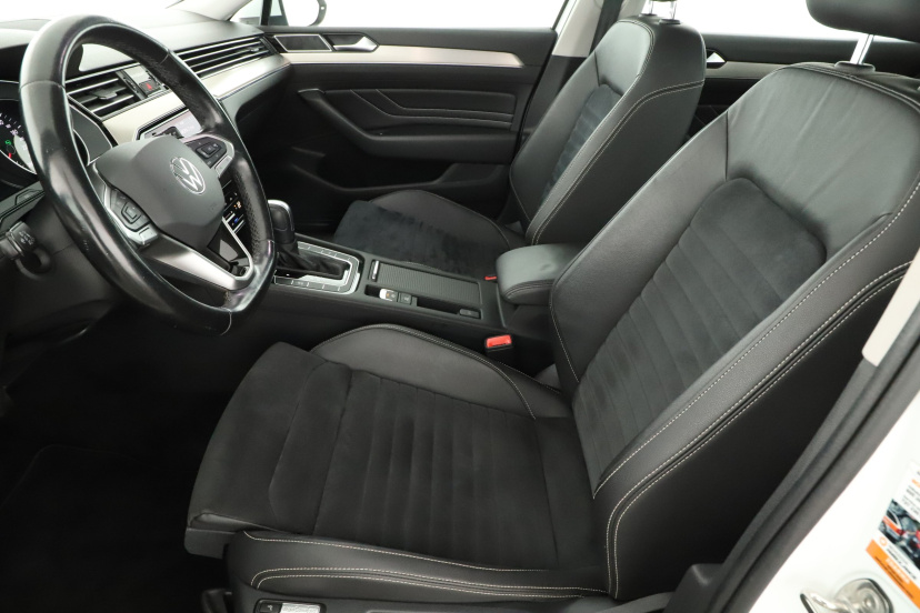 Volkswagen Passat, 2020