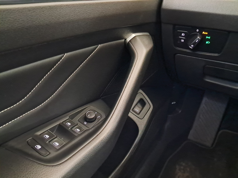 Volkswagen Passat, 2020