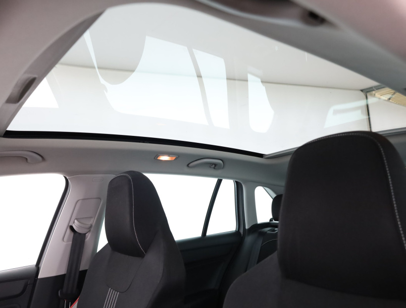 Škoda Rapid Spaceback, 2015