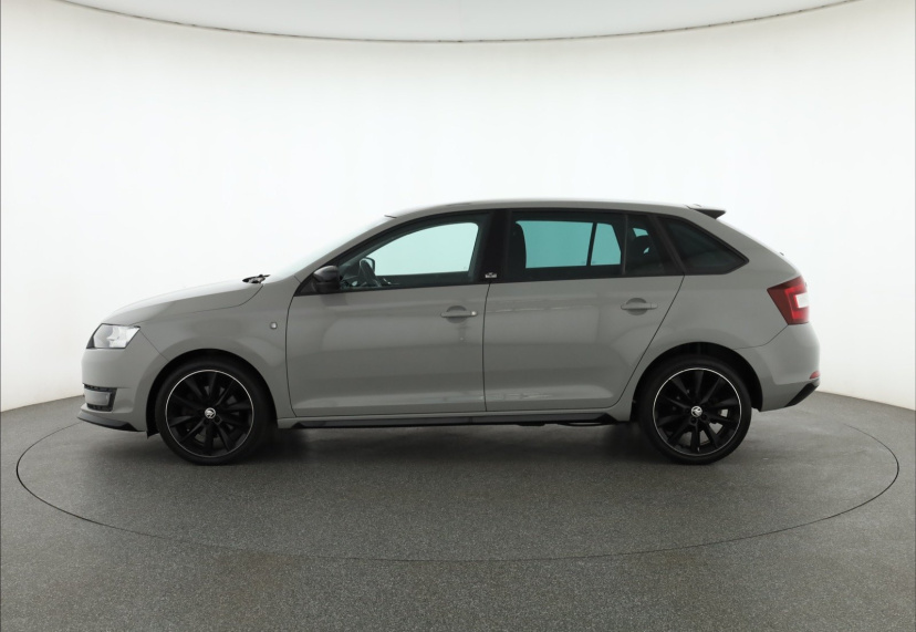 Škoda Rapid Spaceback, 2015