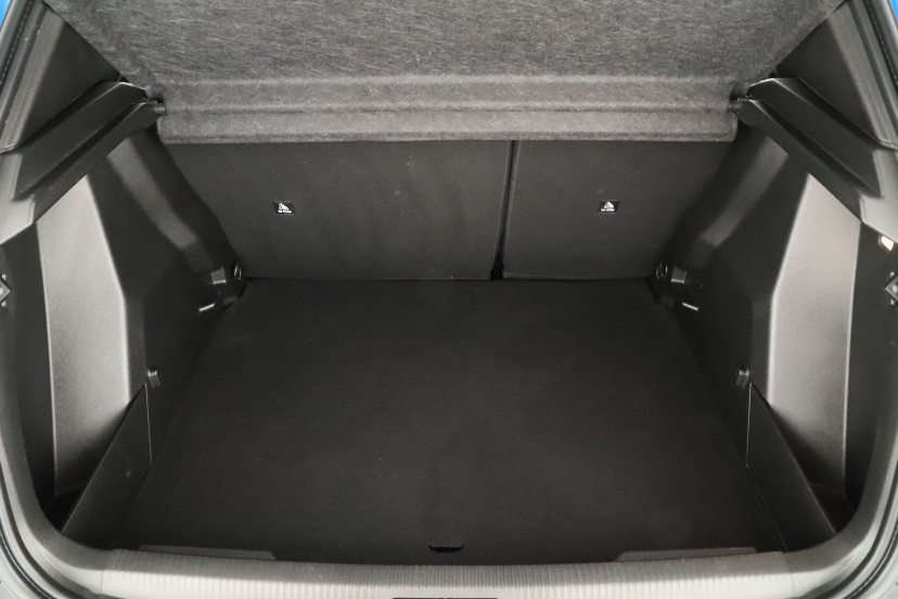 Peugeot 2008, 2021