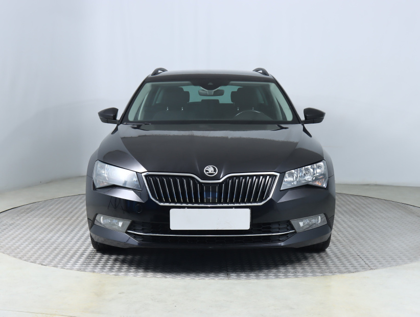 Škoda Superb, 2016
