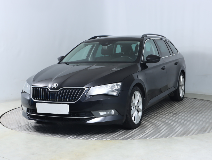 Škoda Superb, 2016