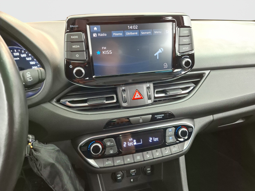 Hyundai i30, 2022