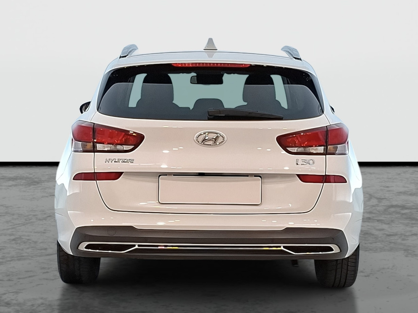 Hyundai i30, 2022