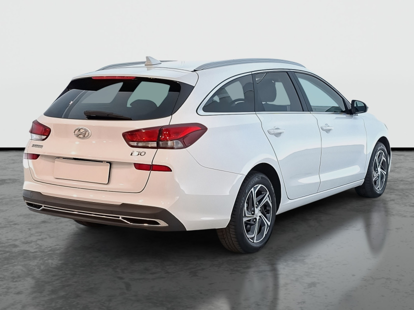 Hyundai i30, 2022