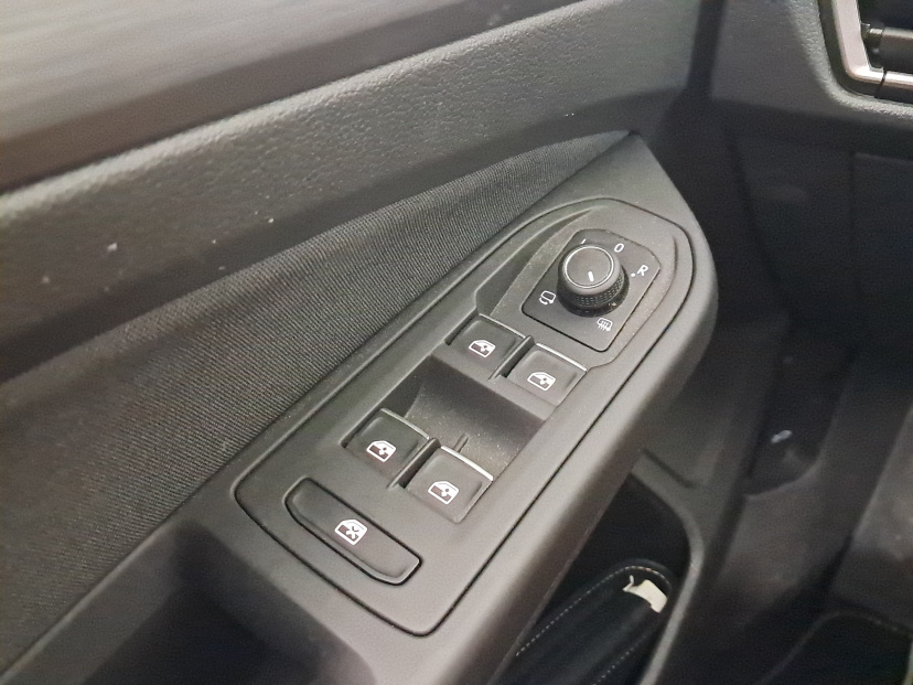 Volkswagen Golf, 2021