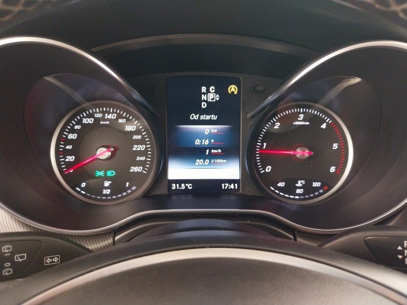 Mercedes-Benz V, 2015