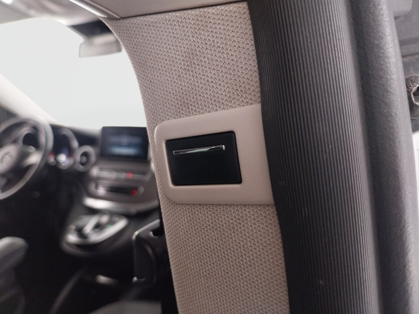 Mercedes-Benz V, 2015