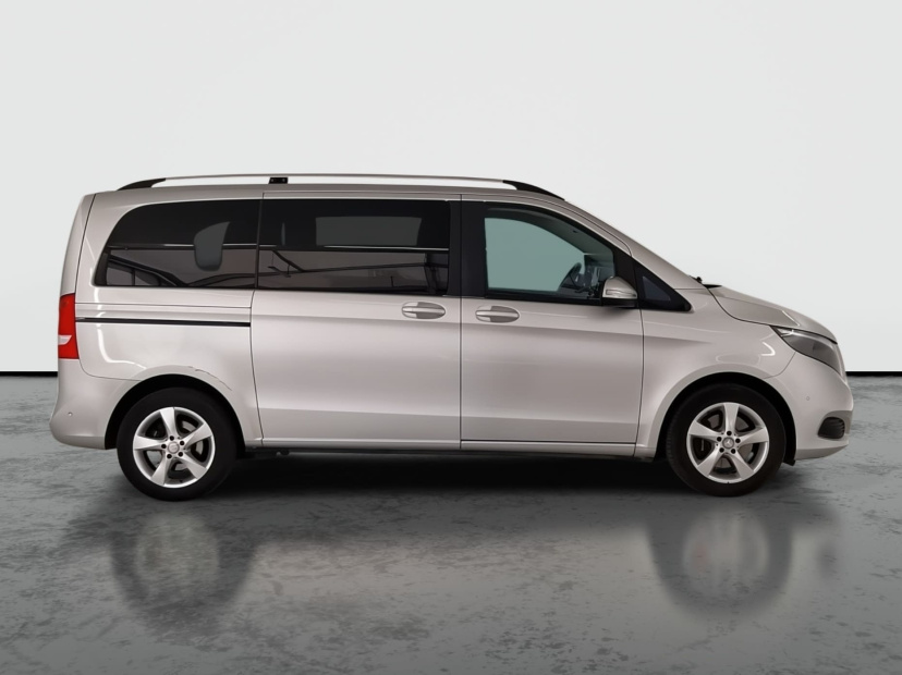 Mercedes-Benz V, 2015