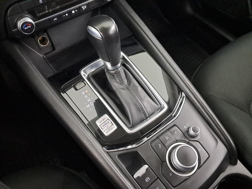 Mazda CX-5, 2022