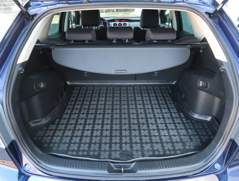 Mazda CX-7, 2011