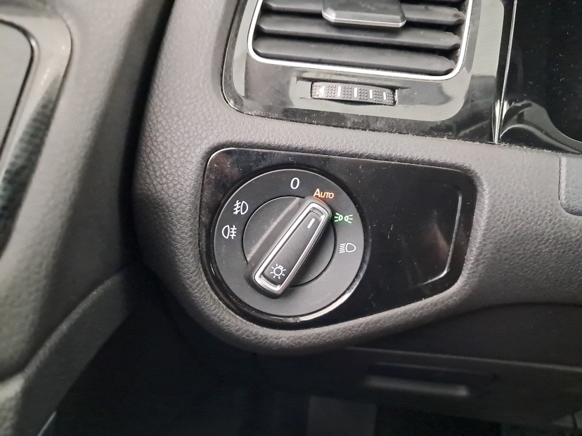 Volkswagen Golf, 2015