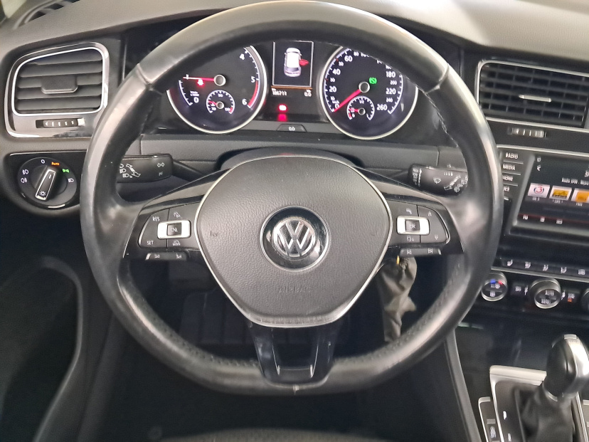 Volkswagen Golf, 2015