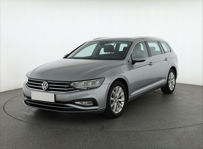 Volkswagen Passat, 2020