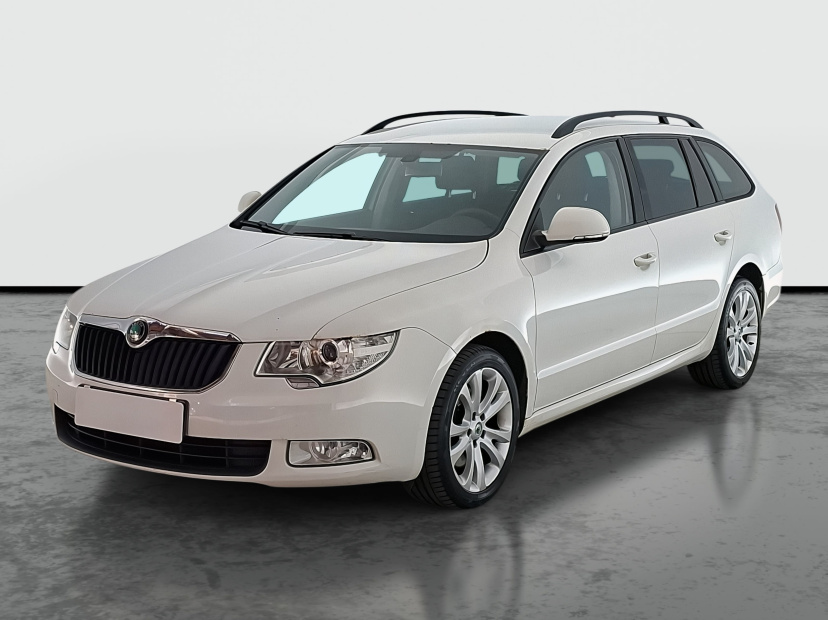 Škoda Superb, 2011