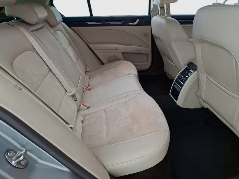 Škoda Superb, 2014