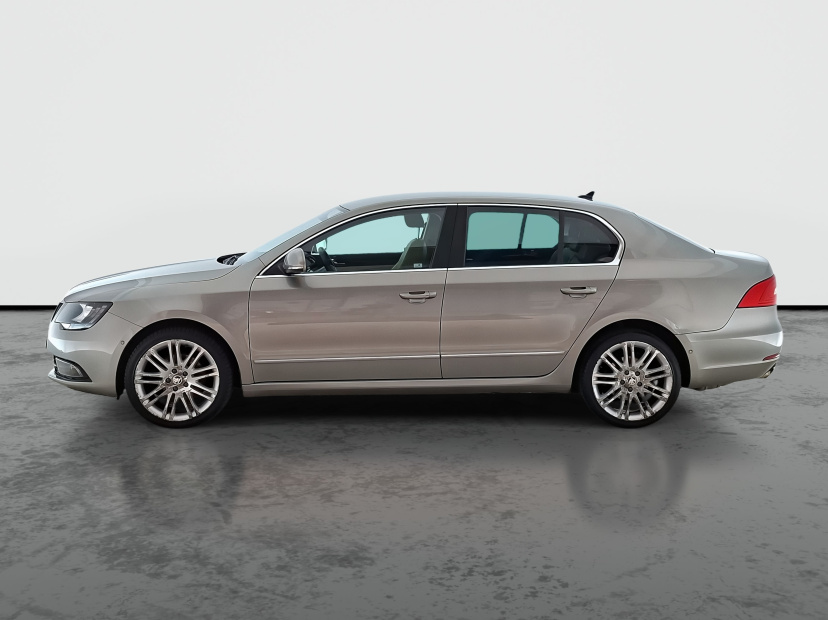 Škoda Superb, 2014