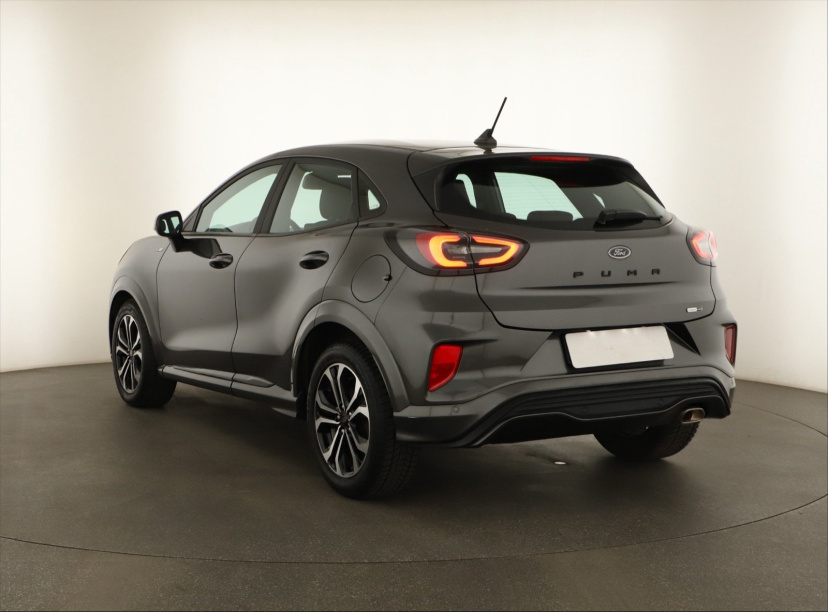 Ford Puma, 2021