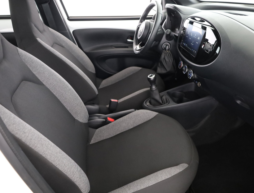 Toyota Aygo X, 2025