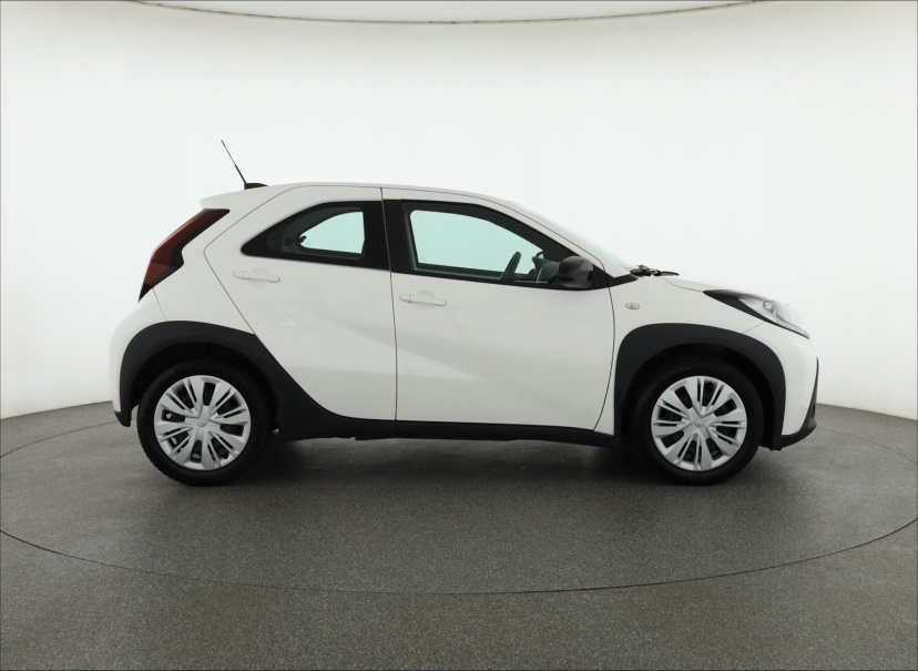 Toyota Aygo X, 2025