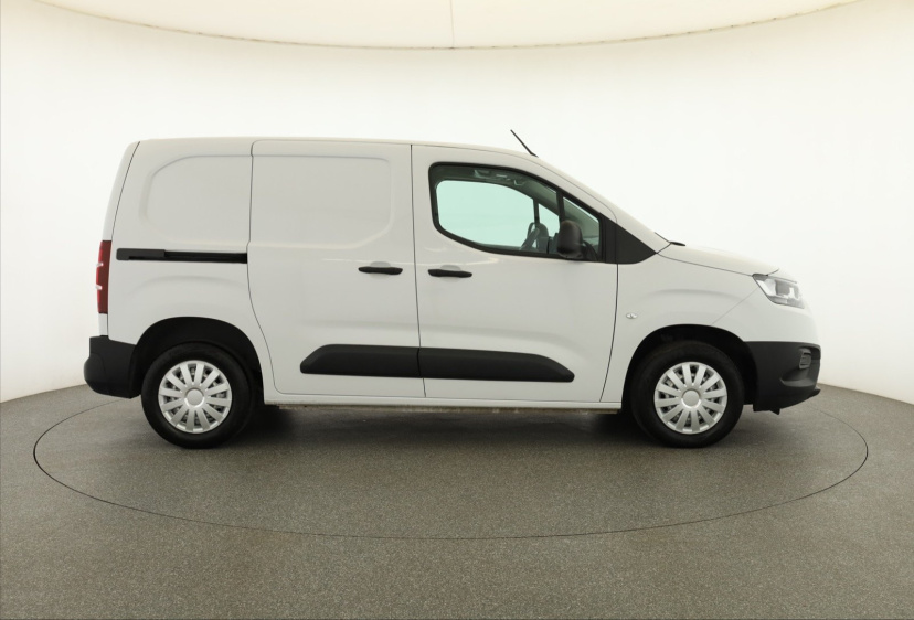 Toyota ProAce City, 2024