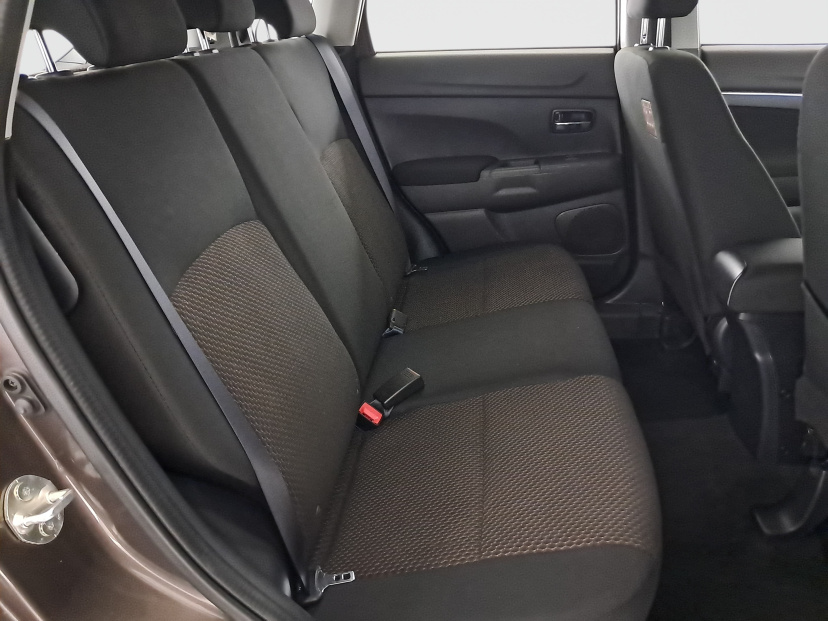 Mitsubishi ASX, 2016