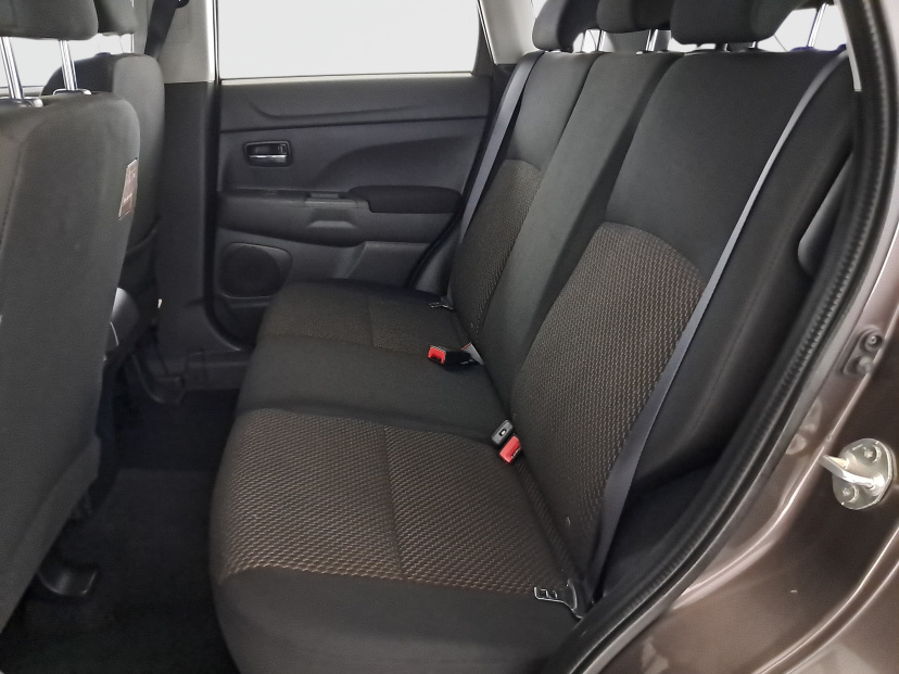 Mitsubishi ASX, 2016