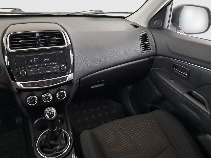 Mitsubishi ASX, 2016