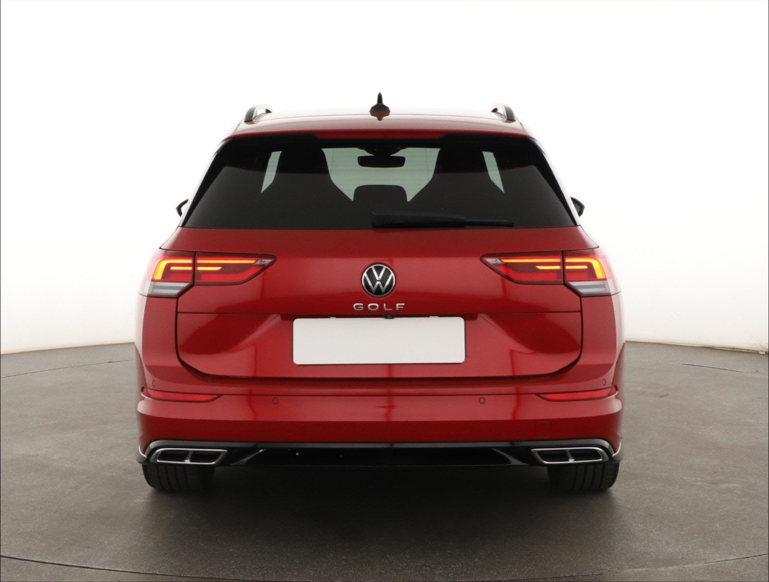 Volkswagen Golf - 2024