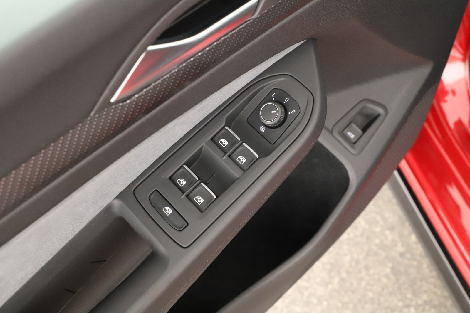 Volkswagen Golf - 2024